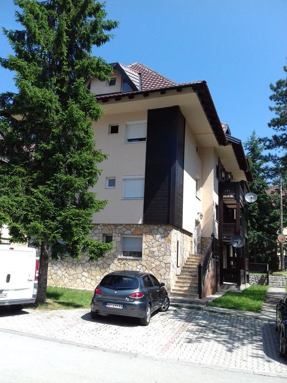 Apartmani Kris Zlatibor Buitenkant foto